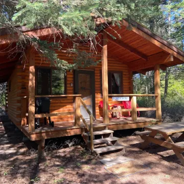 Ponderosa Cabin Columbia Mountain Ranch