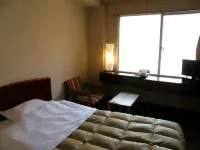 Business Hotel Tenmonkan