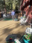 Mountain Cabin walking distance to Park and Brewery. Level off street parking.