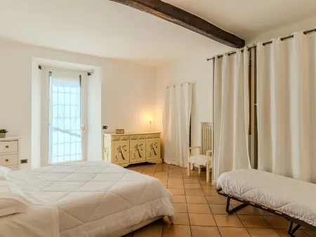 Lungolago Отели в г. Лекко