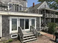 Waterfront 1Br / Beach Access + Sun Deck