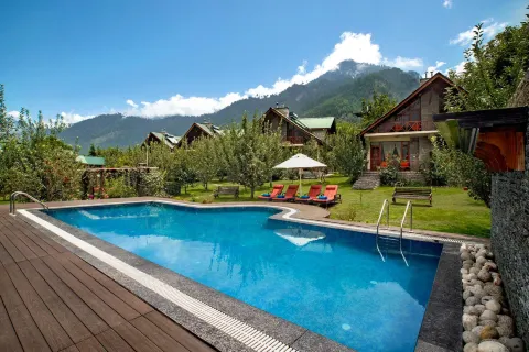 Larisa Resort Manali