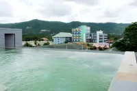 تشيكي مونكيز ساموي