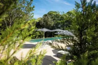 Amoure Hotel - The Leading Hotels of the World - Pools