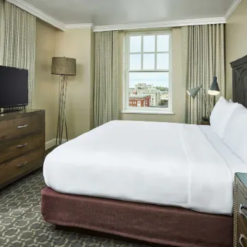 Redmont Hotel Birmingham, Curio a Collection by Hilton Hotels near BJCC