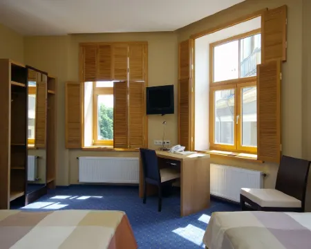 ハンザ ホテル リガのホテル