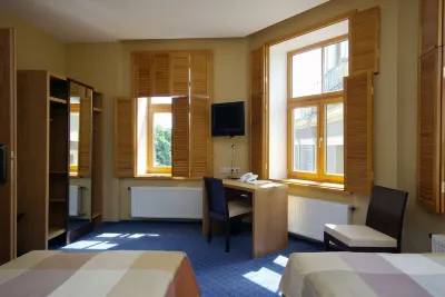 Hanza Hotel Hotel in zona Accademia lettone delle Scienze