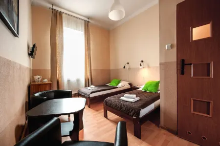 Station Aparthotel