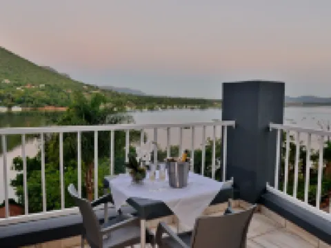 The Shore House Hotels in Hartbeespoort