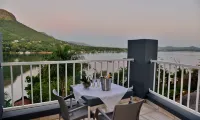 The Shore House Hotels in Hartbeespoort