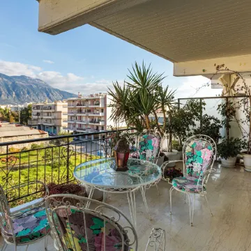 Bright Comfy Flat Near the Beach & the City Center