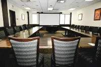 كواليتي هوتل آند كونفرانس سنتر فنادق في بيس ريفر