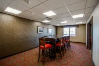 Inn at Hunters Run Hotels in Watford City
