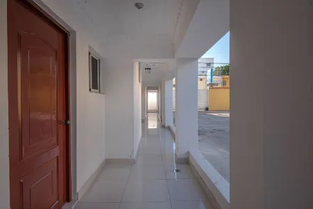 2 Bedroom Apartment in Corales del Sur - Parque del Este - Las Americas Airport Отели рядом с достопримечательностью «Маяк Колумба»