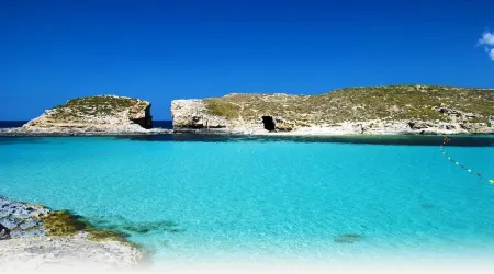 Deluxe 2Br Apartment in Central St Julians