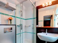 Design Hotel f6 Hotels near Musee Ariana