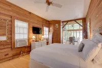 New Rose Retreat - Pool Parking