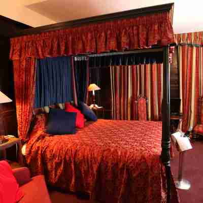 Rose And Crown Hotel, Tonbridge Rooms