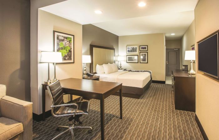 La Quinta Inn & Suites by Wyndham Hattiesburg - I-59