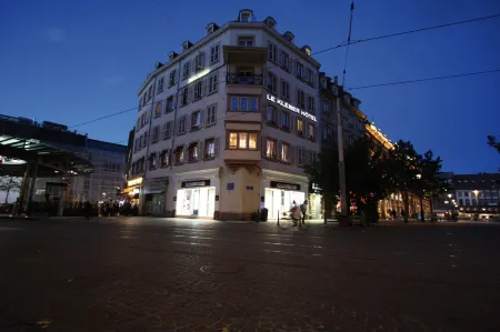 Le Kléber Hôtel Отели рядом с достопримечательностью «Страсбургский собор»