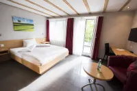 Hotel Restaurant Neuhaus Hotel di Dottingen