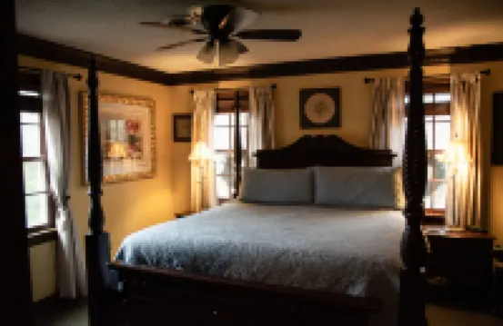 Williamsburg Sampler B & B