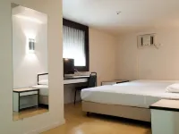 Master Curitiba Hotel - 1,6 km do Estádio Couto Pereira - Show Hotels near Mueller Mall