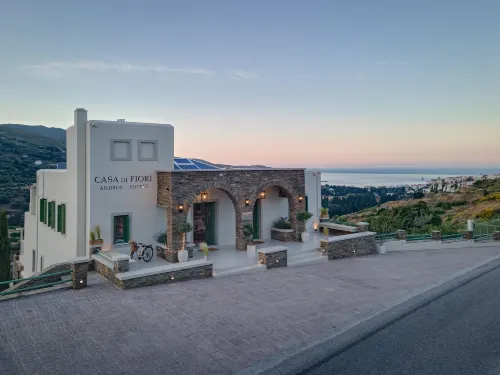 Casa di Fiori Andros Suites