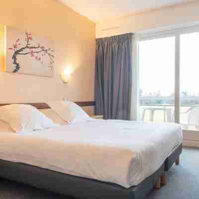 Brit Hotel le Parc Vichy Rooms