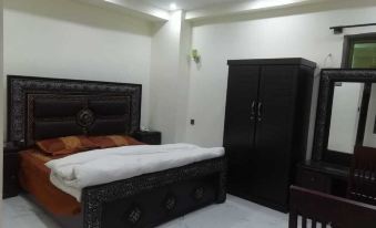 Abshar Hotel