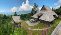 Koča Zlatorog - Velika Planina Hotels in Kamnik