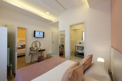Le Angioine Rooms Hotels in Port of Naples