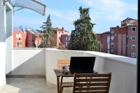 Yeshill Apart & Studio