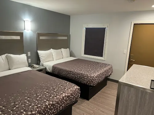 112 Motel