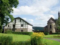 Luxurious, Spacious Villa with Sauna Located Next to a Castle Hotels in Stoumont