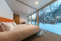 ดิมู โดย ดิฮาคุบาคอลเลคชัน