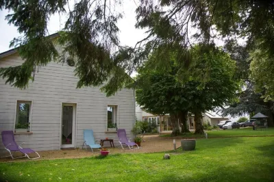 Le petit manoir Hôtels à proximité de : ADD Gisors | Eglise Source de Siloé (anciennement Eglise Evangélique de Gisors)