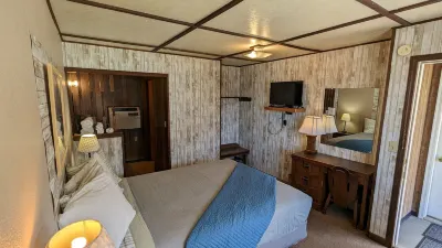 The Nova Motel فنادق في Amber Township