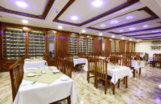 La Villa Suites Hotel