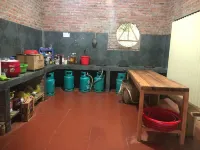 普羅隆河濱旅館