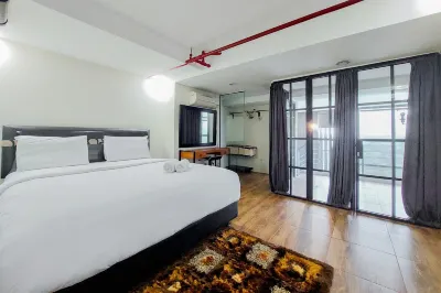 Spacious 2Br Loft at Brooklyn Alam Sutera Apartment Hotels in Pakulonan