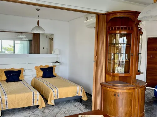 Stunning View Seaside 1-Bed Apartment in Saronida - Pet friendly