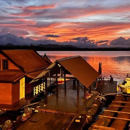 Kawarin Saiyai Cottage and Lake