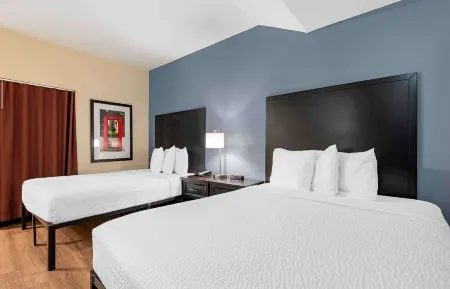 Extended Stay America Suites - Cincinnati - Blue Ash - Reed Hartman Отели рядом с достопримечательностью «Serene Suites Premier Memory Care»