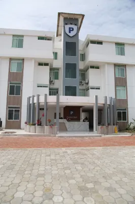 Hotel Presidente Beach Playas Hotel di Playas