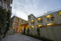 Maharishi Ayurveda-Boutique Wellness Retreat - balcony