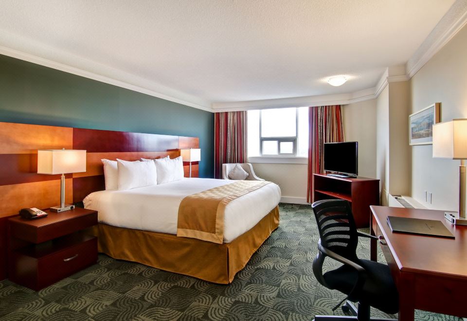 Edmonton Hotel & Convention CentreOver view