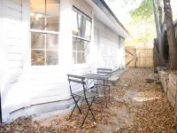 Beautifully Remodeled 3-Bedroom Cozy Home!! Hotels in Broken Arrow