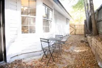 Beautifully Remodeled 3-Bedroom Cozy Home!!