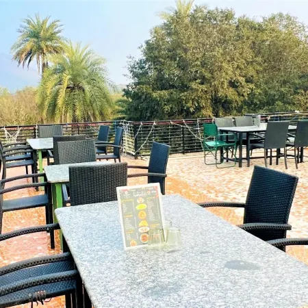 Hotel Kaka Inn